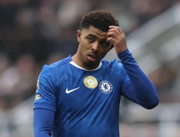 必发体育-太阳报：福法纳因第十次交通违法被处罚，罚分已累计50分