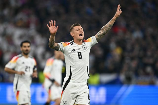 克罗斯：开门红助长信心 之后的对手比苏格兰强