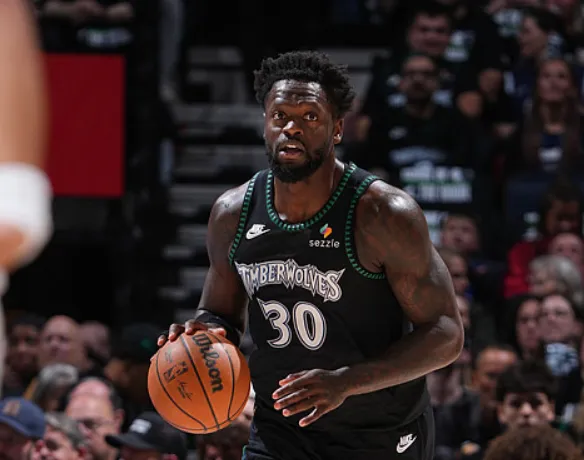 必发官网-森林狼首发半场19中5得到14分，替补合计22中13得到36分